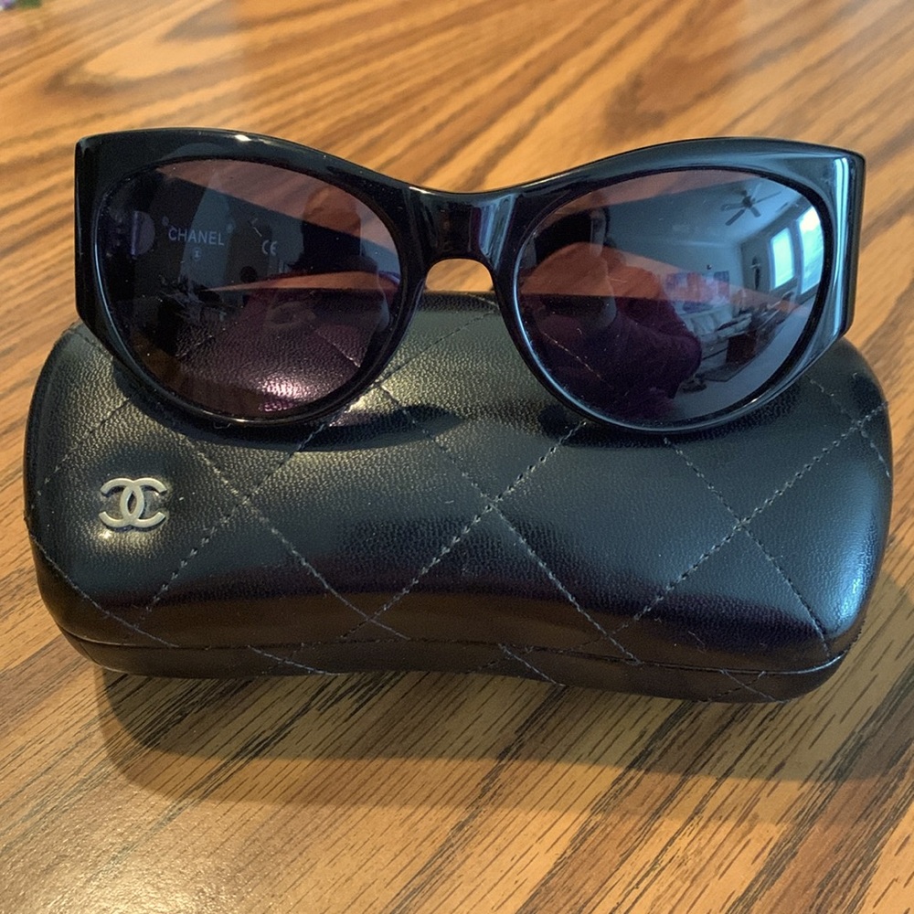 Chanel Black Classic Sunglasses with Box